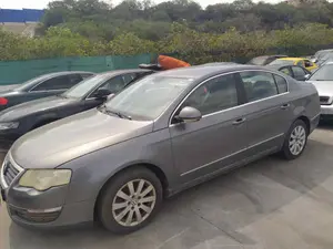 VOLKSWAGEN PASSAT BERLINA (3C2) foto 5