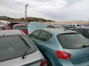 SEAT IBIZA BERLINA (6J5) foto 7