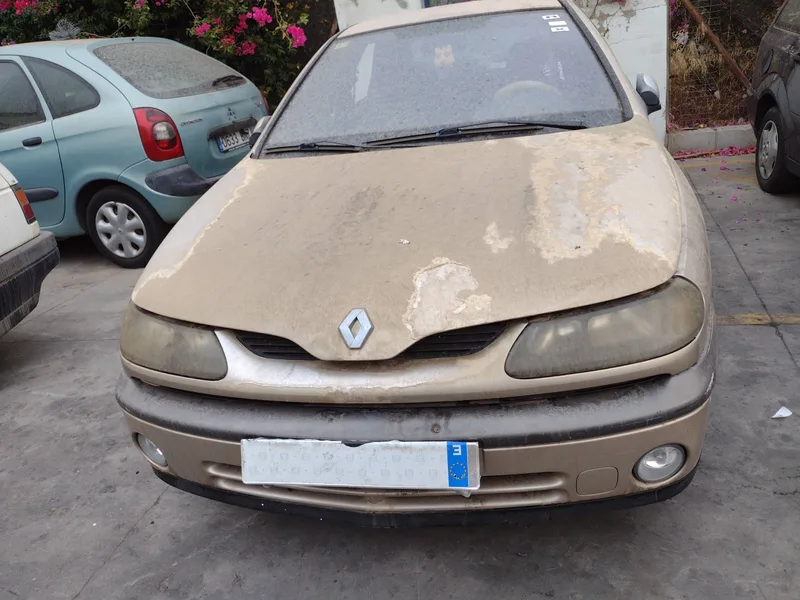 RENAULT LAGUNA (B56)