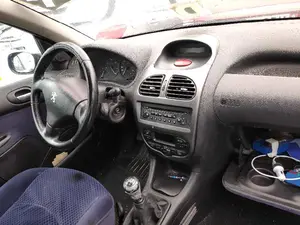PEUGEOT 206 foto 4