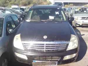 SSANGYONG REXTON foto 4