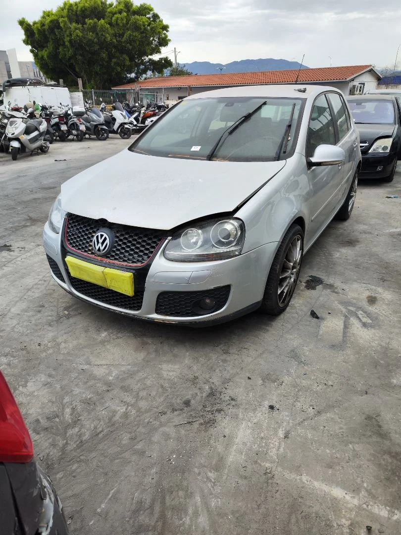 VOLKSWAGEN GOLF V (1K1)(10.2003)
