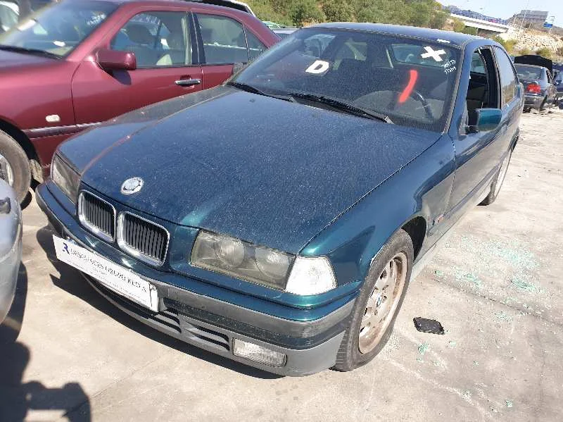 BMW SERIE 3 BERLINA (E36)