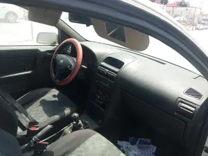 OPEL ASTRA G BERLINA foto 5