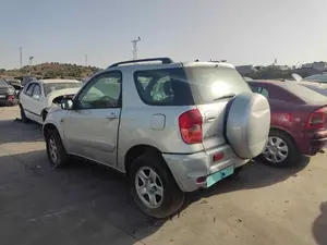 TOYOTA RAV4 (A2) foto 6