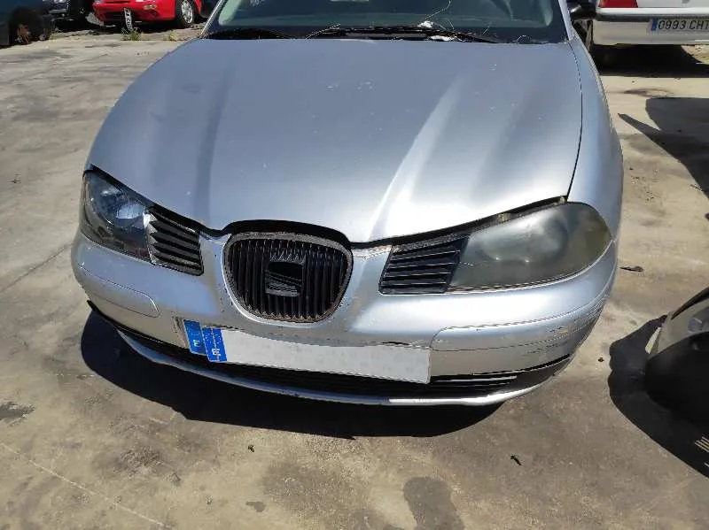 SEAT CORDOBA BERLINA (6L2)