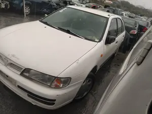 NISSAN ALMERA (N15) foto 3