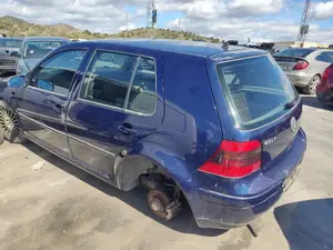 VOLKSWAGEN GOLF IV BERLINA (1J1)(10.1997) foto 4