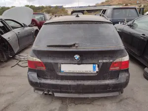 BMW SERIE 5 TOURING (E61) foto 4