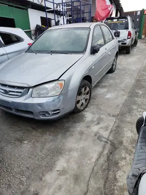 KIA CERATO (LD) foto 2
