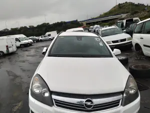 OPEL ASTRA H CARAVAN foto 1