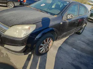 OPEL ASTRA H BERLINA foto 11