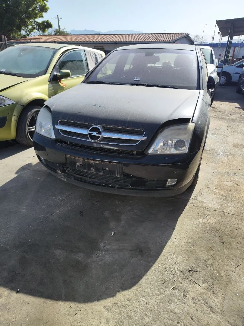 OPEL VECTRA C BERLINA
