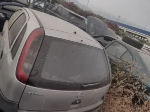 OPEL CORSA C foto 4