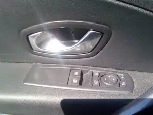 RENAULT MEGANE III COUPE foto 31