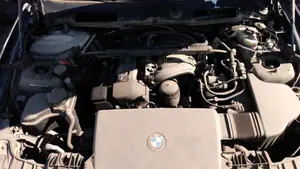 BMW SERIE 1 BERLINA (E81/E87) foto 8