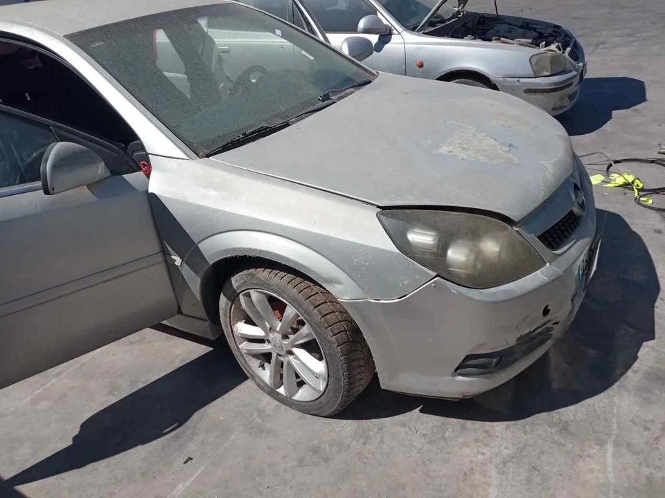 OPEL VECTRA C BERLINA