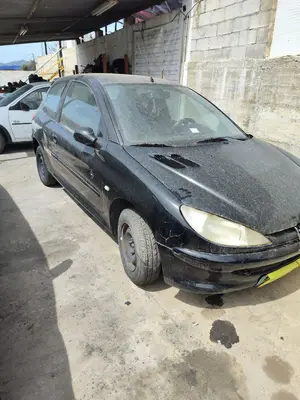 PEUGEOT 206 foto 2