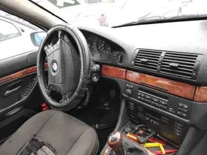 BMW SERIE 5 BERLINA (E39) foto 5