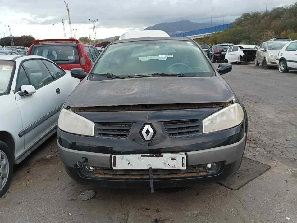 RENAULT MEGANE II BERLINA 3P