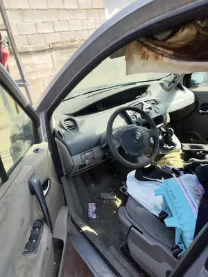 RENAULT SCENIC II foto 8