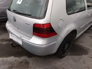VOLKSWAGEN GOLF IV BERLINA (1J1)(10.1997) foto 6