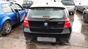 BMW SERIE 1 BERLINA (E81/E87) foto 8