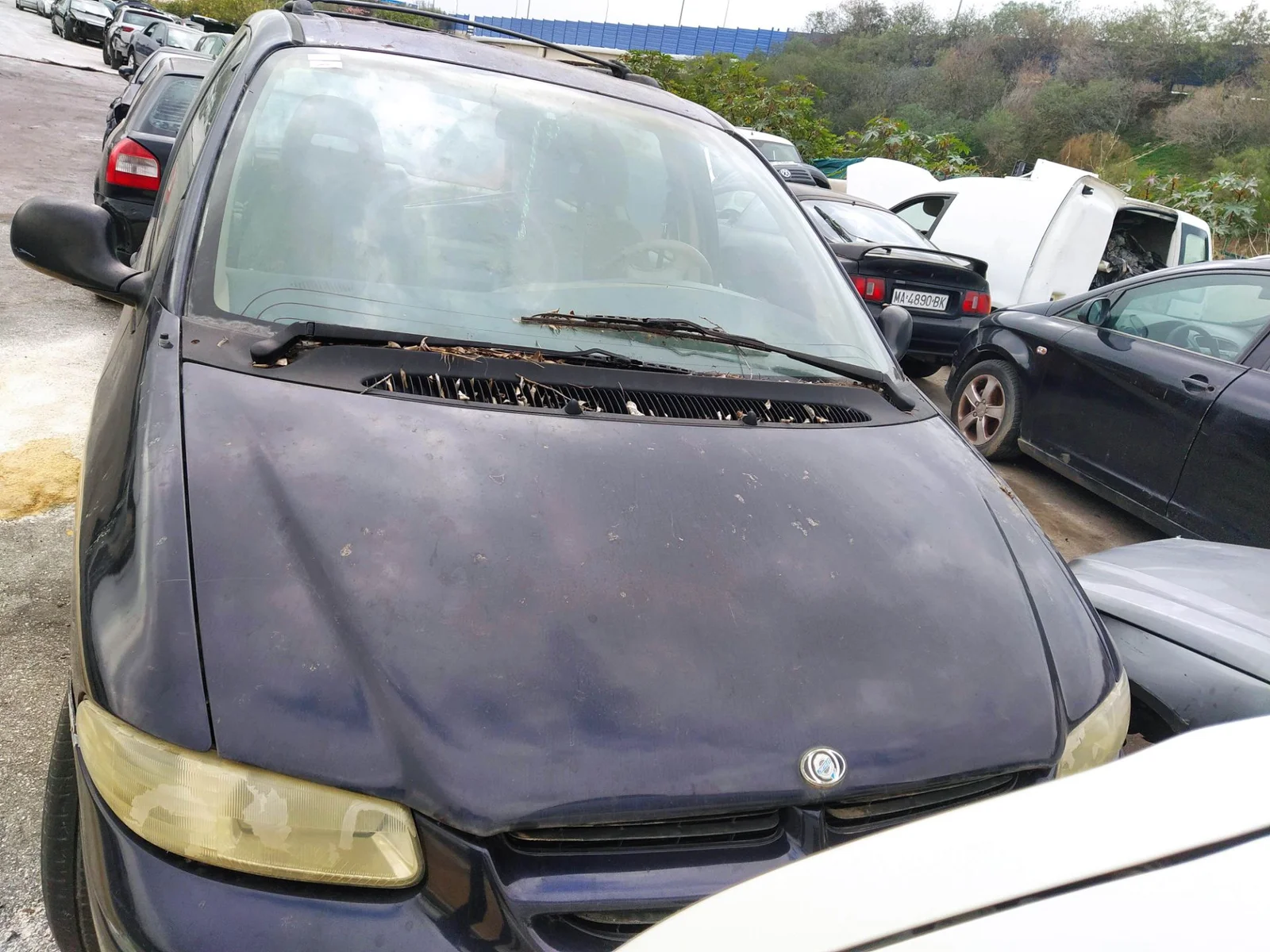 CHRYSLER VOYAGER GS