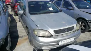 OPEL ASTRA G BERLINA foto 3