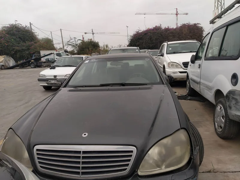 MERCEDES-BENZ CLASE S (BM 220) BERLINA