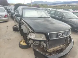 AUDI A8 (D2) foto 2