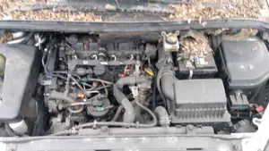 PEUGEOT 307 (S1)(04.2001) foto 4