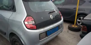 RENAULT TWINGO III foto 5