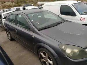 OPEL ASTRA H BERLINA foto 3
