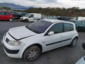 RENAULT MEGANE II BERLINA 5P foto 2