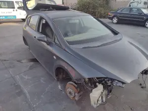 SEAT LEON (1P1) foto 3