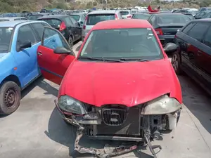 SEAT IBIZA (6L1) foto 1