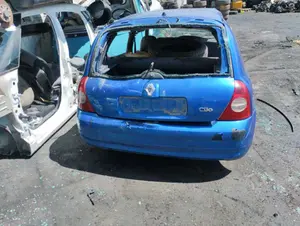 RENAULT CLIO II FASE II (B/CB0) foto 3