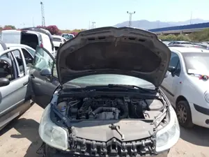 CITROEN C4 BERLINA foto 6