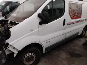 NISSAN PRIMASTAR (X83) foto 4