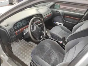 CITROEN XANTIA BERLINA foto 2