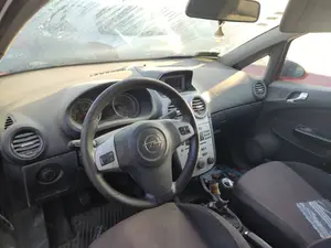 OPEL CORSA D foto 7