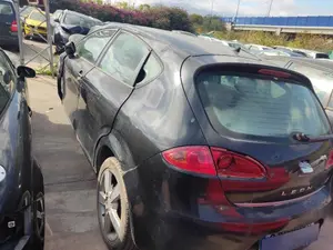 SEAT LEON (1P1) foto 4