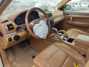 PORSCHE CAYENNE (TIPO 92A) foto 6