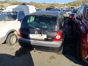 RENAULT CLIO II FASE II (B/CB0) foto 2