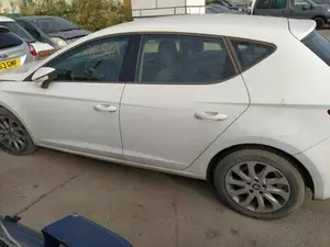 SEAT LEON (5F1) foto 3