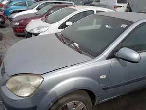 KIA RIO (JB) foto 4