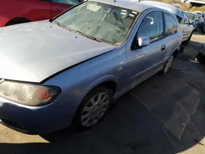 NISSAN ALMERA (N16/E) foto 3