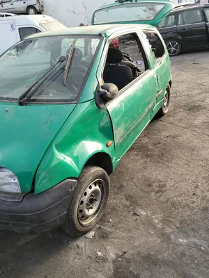 RENAULT TWINGO I (C06) foto 3
