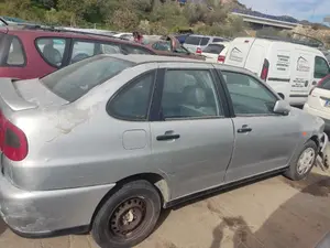 SEAT CORDOBA BERLINA (6K2) foto 7